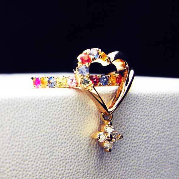 カラーサファイアとダイヤモンドのピンキーリング