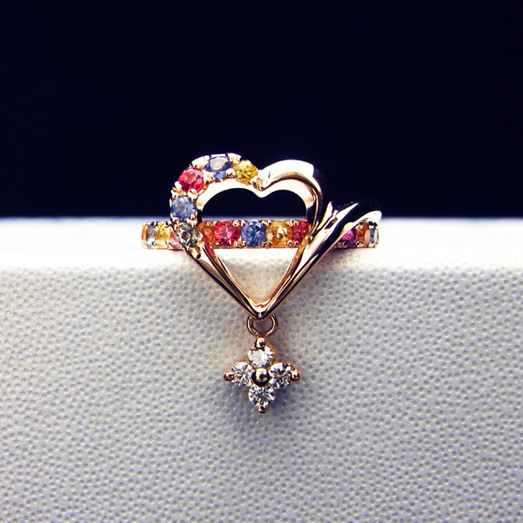 カラーサファイアとダイヤモンドのピンキーリング