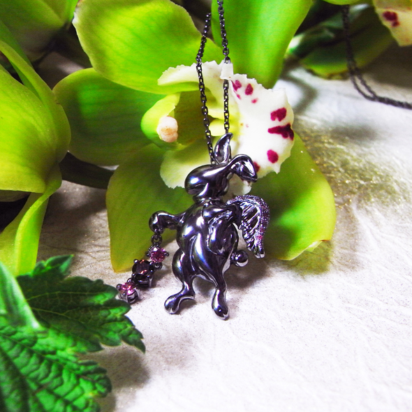 GIGA「照らす(てらす)」 ルテニウムブラック ペンダント SV925 キュービックジルコニア 写真6