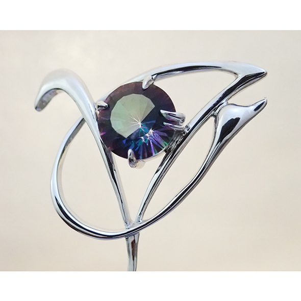 ミスティッククォーツのラペルピン 拡大図 SV925 ミスティッククォーツ 洋白 写真3