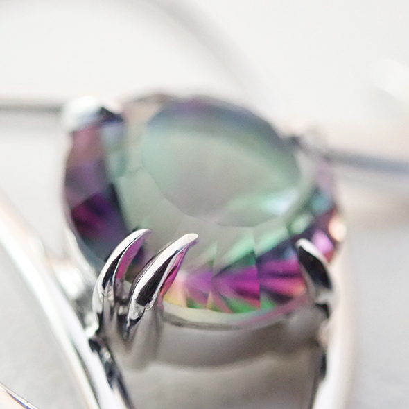 ミスティッククォーツのラペルピン スーツの上のミスティッククォーツ SV925 ミスティッククォーツ 洋白 写真7