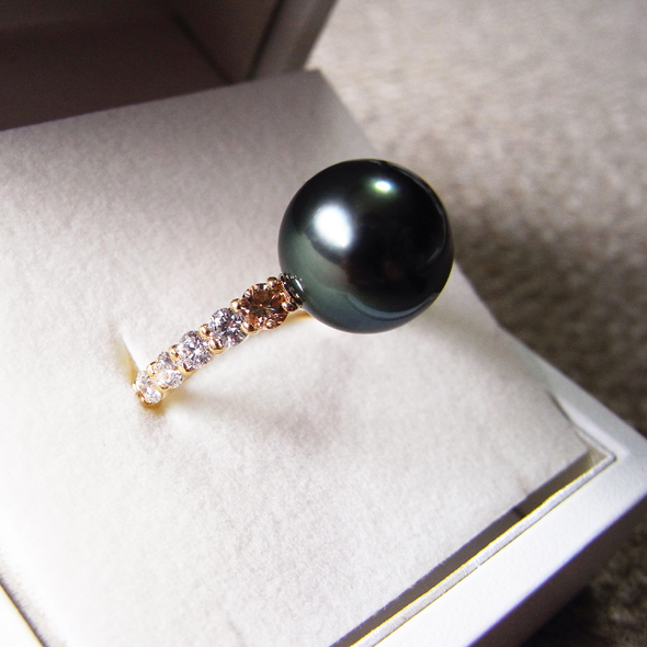 南洋パールとブラウンダイヤモンドのリング