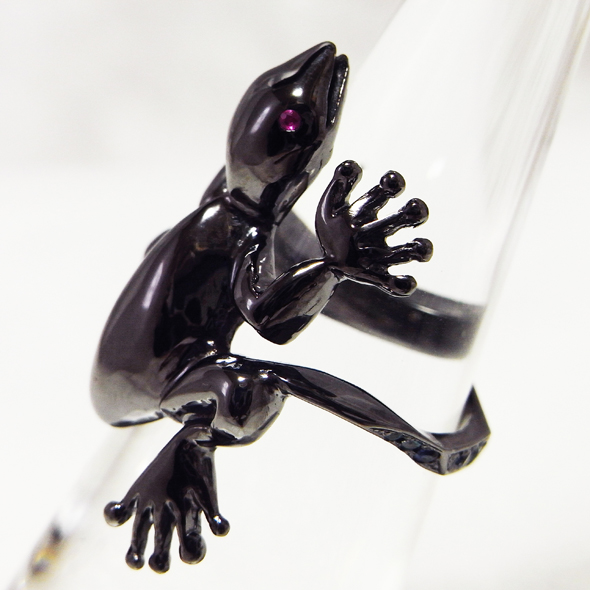 家守(やもり)のリング 側面図 SV925 ルビー サファイア アクアマリン キュービックジルコニア 写真6