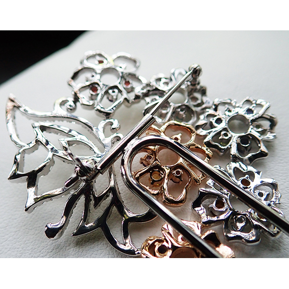 かんざし ー花錦ー 裏側のパーツ SV925 K18ピンクゴールド ロイヤルブルームーンストーン ガーネット アメジスト ピンクトルマリン ブルートパーズ イエローベリル アイオライト ペリドット シトリン 写真5