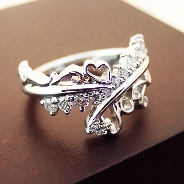 ダイヤモンドのマリッジリング