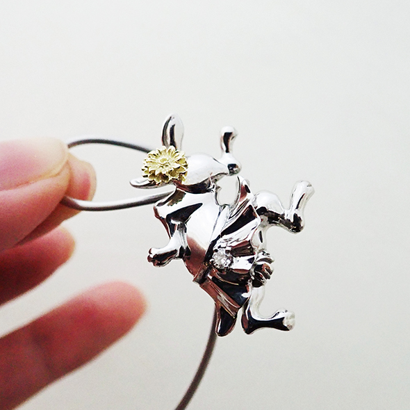 「遊ぶ（あそぶ）」のイヤカフ